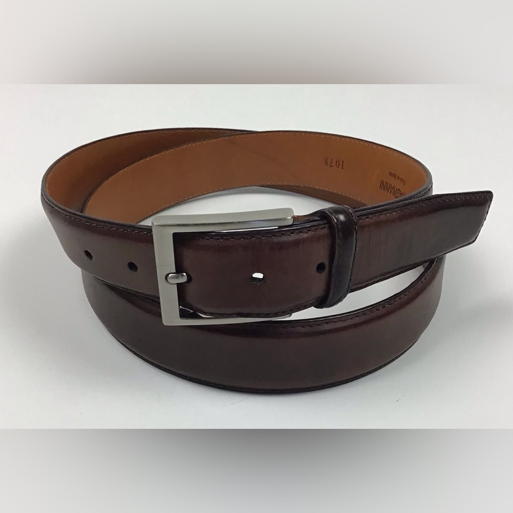 Magnanni 1078 leather belt size 44 brown